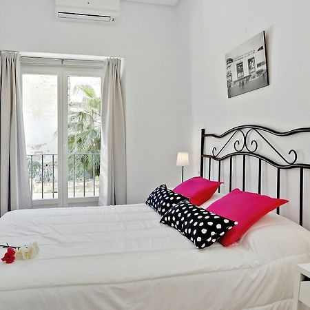 Del Parque Flats - Alvarez Малага Экстерьер фото