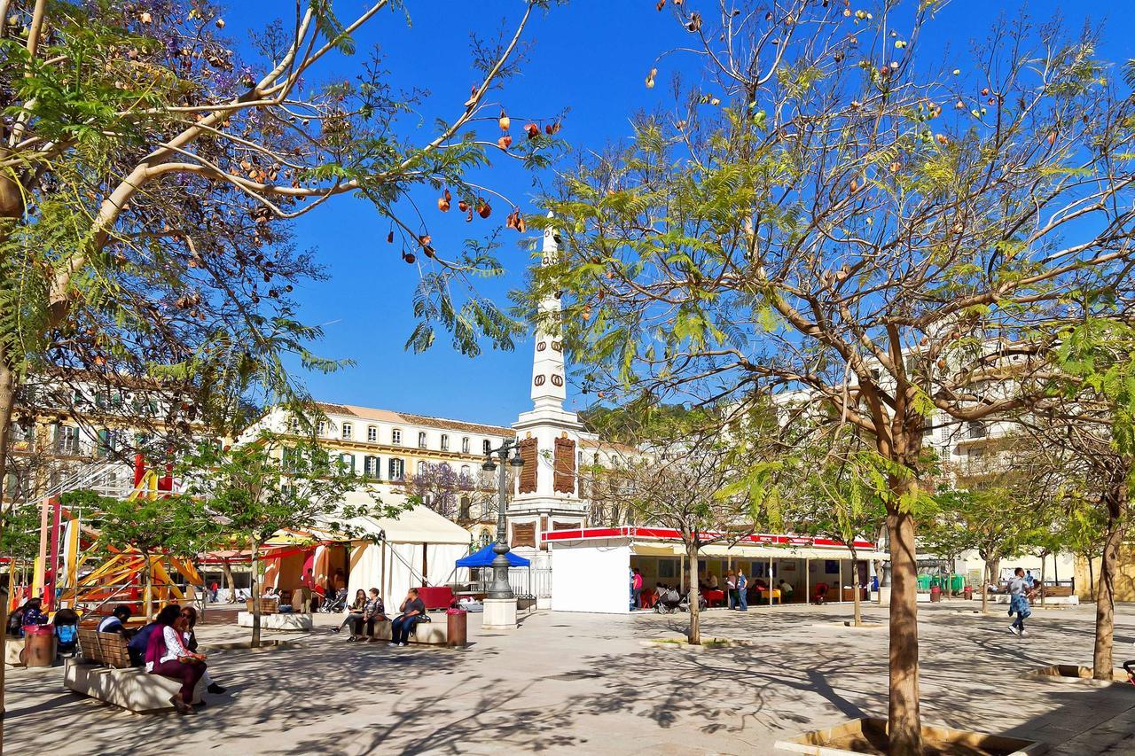 Del Parque Flats - Alvarez Малага Экстерьер фото